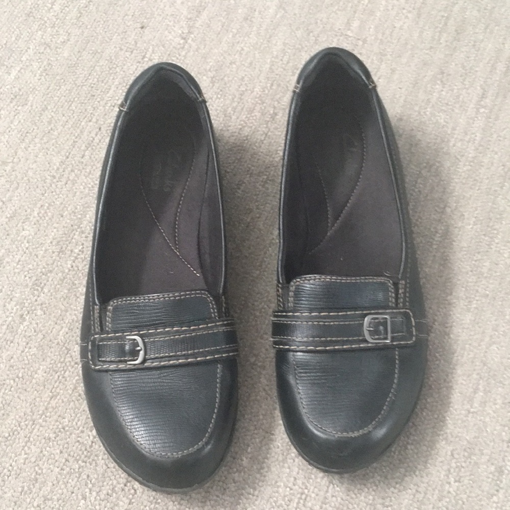 Clark’s Black Loafers Sz 10